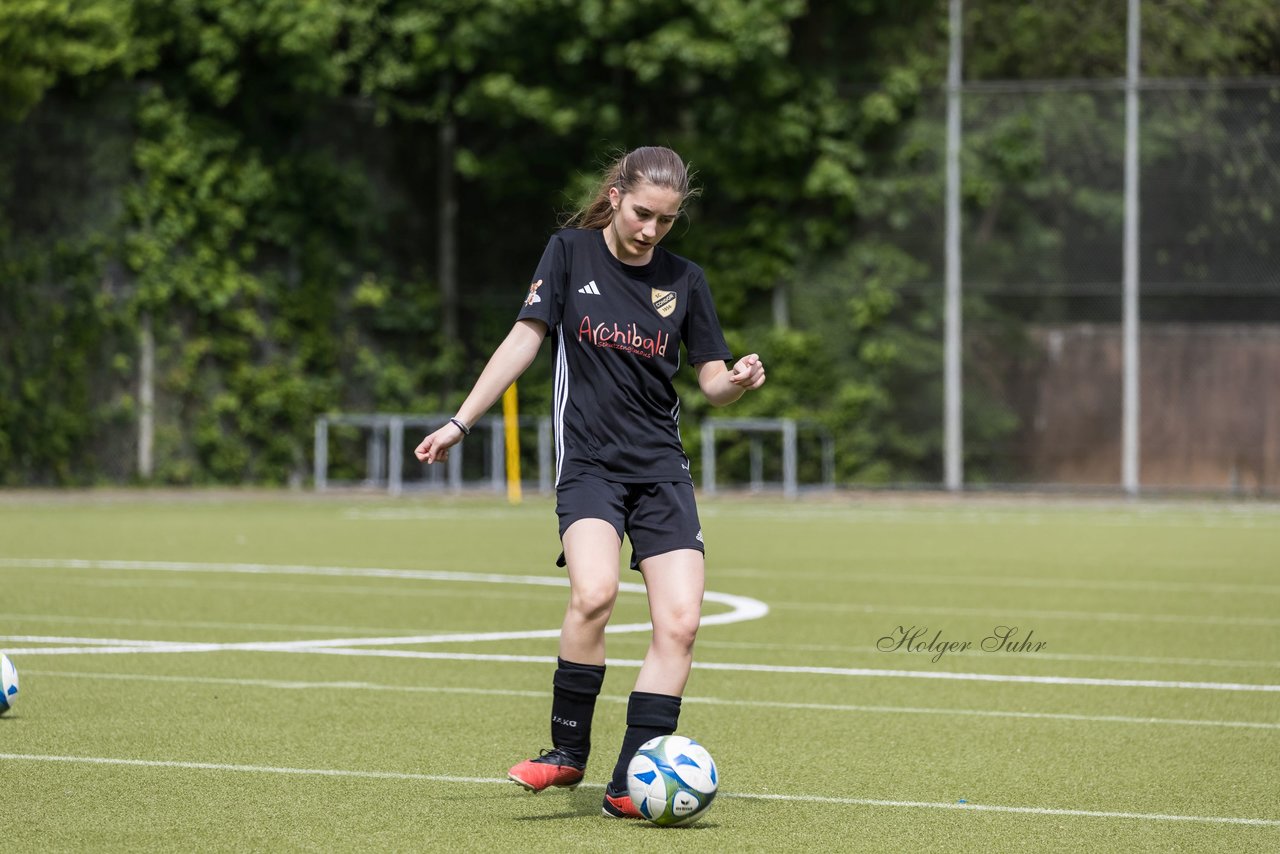 Bild 143 - wBJ SC Condor - VfL Pinneberg : Ergebnis: 3:2
